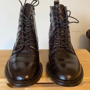 VINCE Cabria Lace-Up Bootie: Mahogny